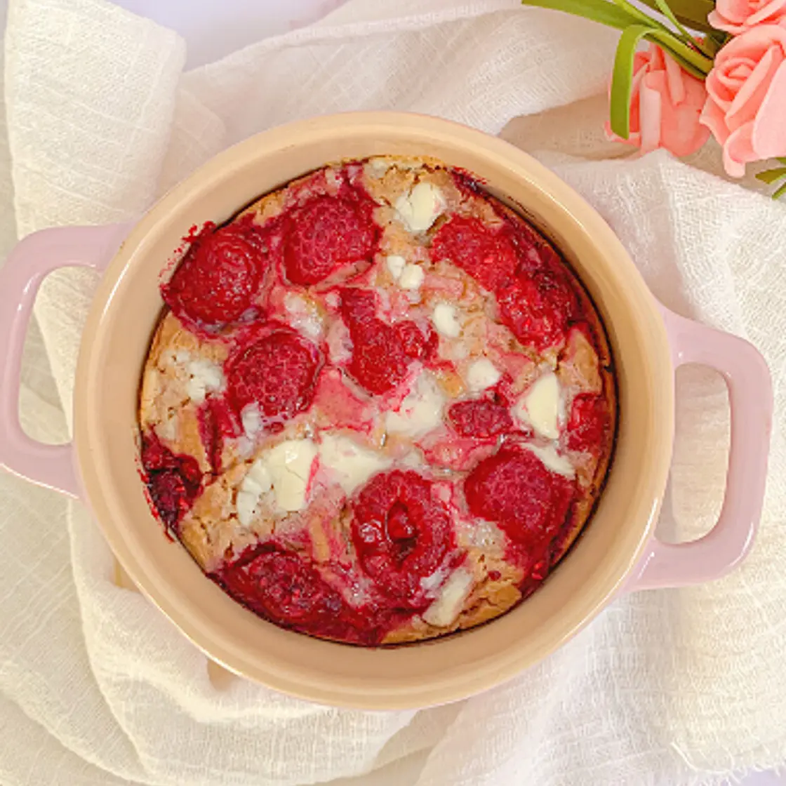 Raspberry White Chocolate Baked Oats