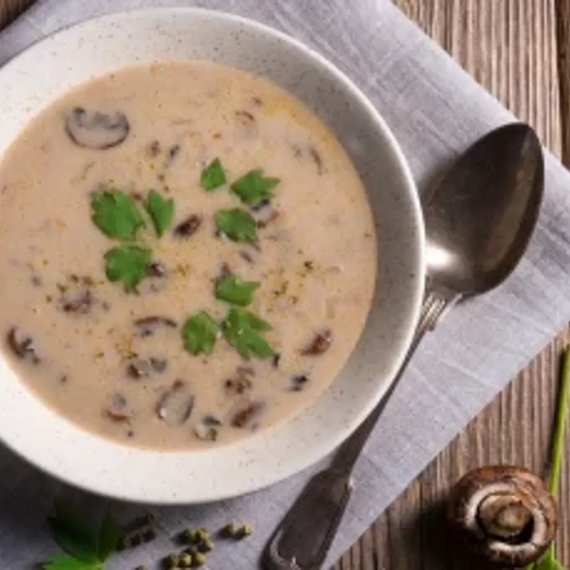 Potage aux champignons de Paris