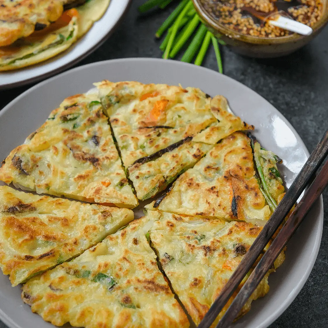 Vegan Pajeon 파전 (Korean Scallion/Green Onion Pancakes)