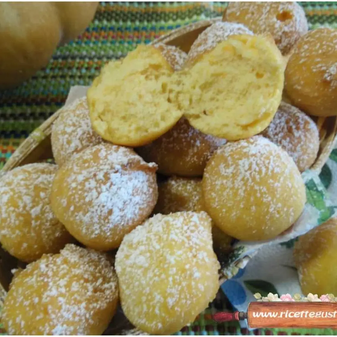 Castagnole alla zucca