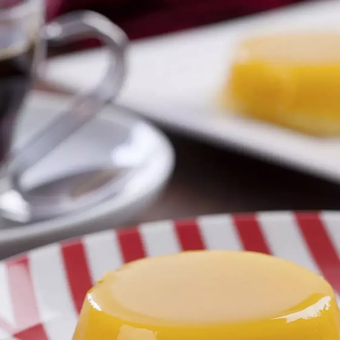 Quindim (dessert brésilien)