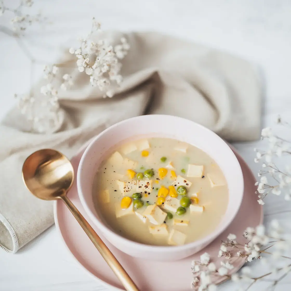 Tofu Veggie Curry Soup