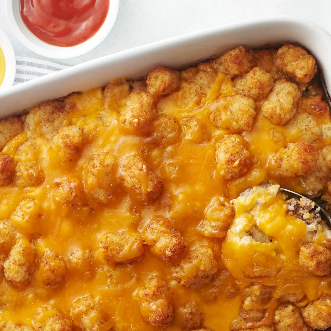 Impossibly Easy Tater Tots™ Cheeseburger Casserole