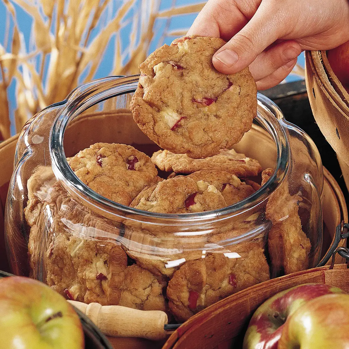 Old-Fashioned Apple Cookies
