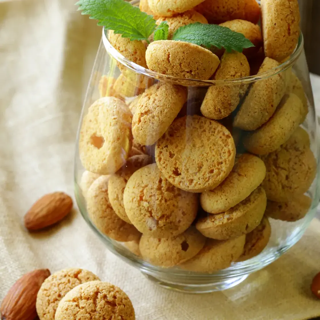 petits macarons à l'amande