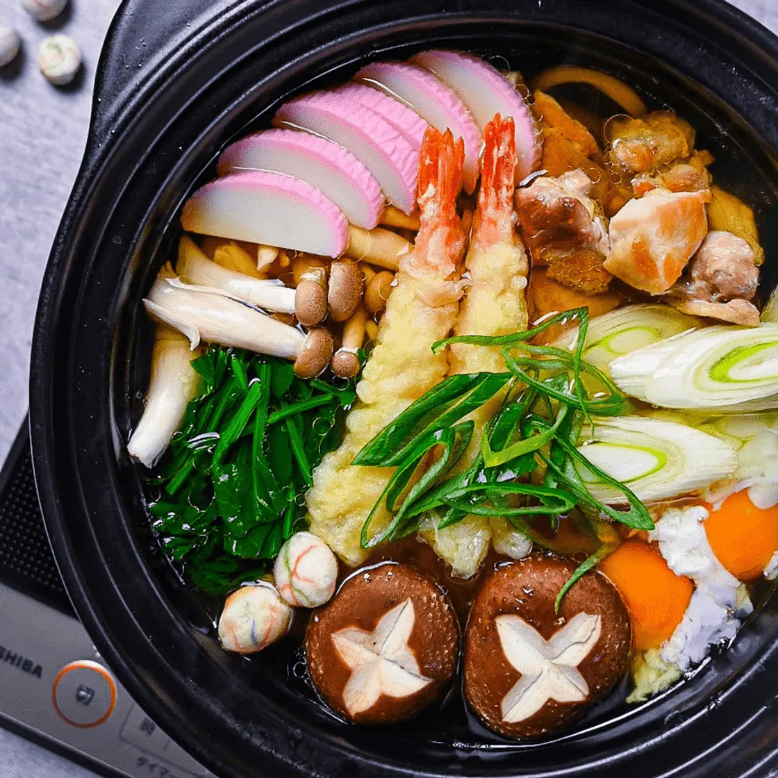 Nabeyaki Udon (Japanese Udon Hot Pot)