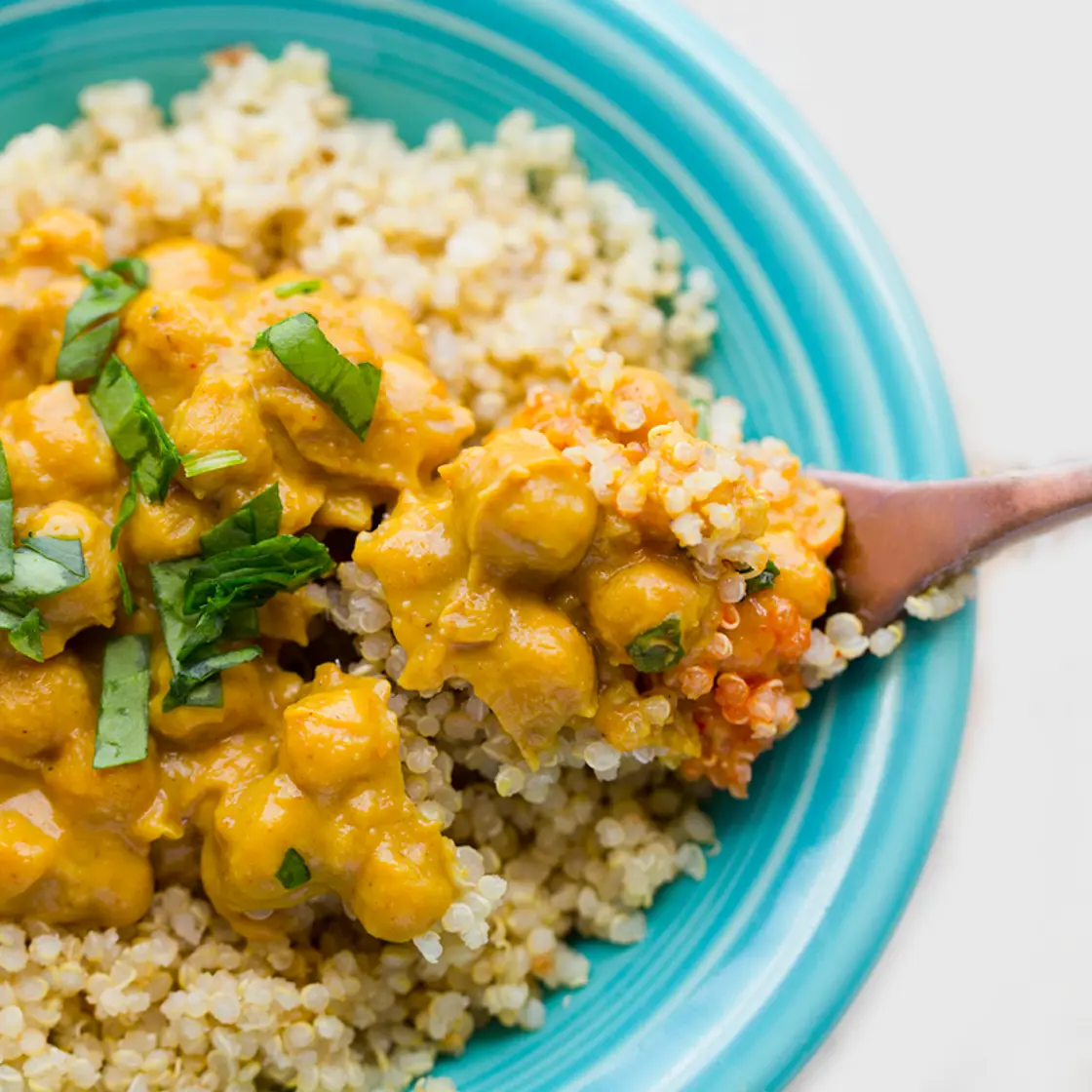 Easy Peanut Butter Curry Chickpeas