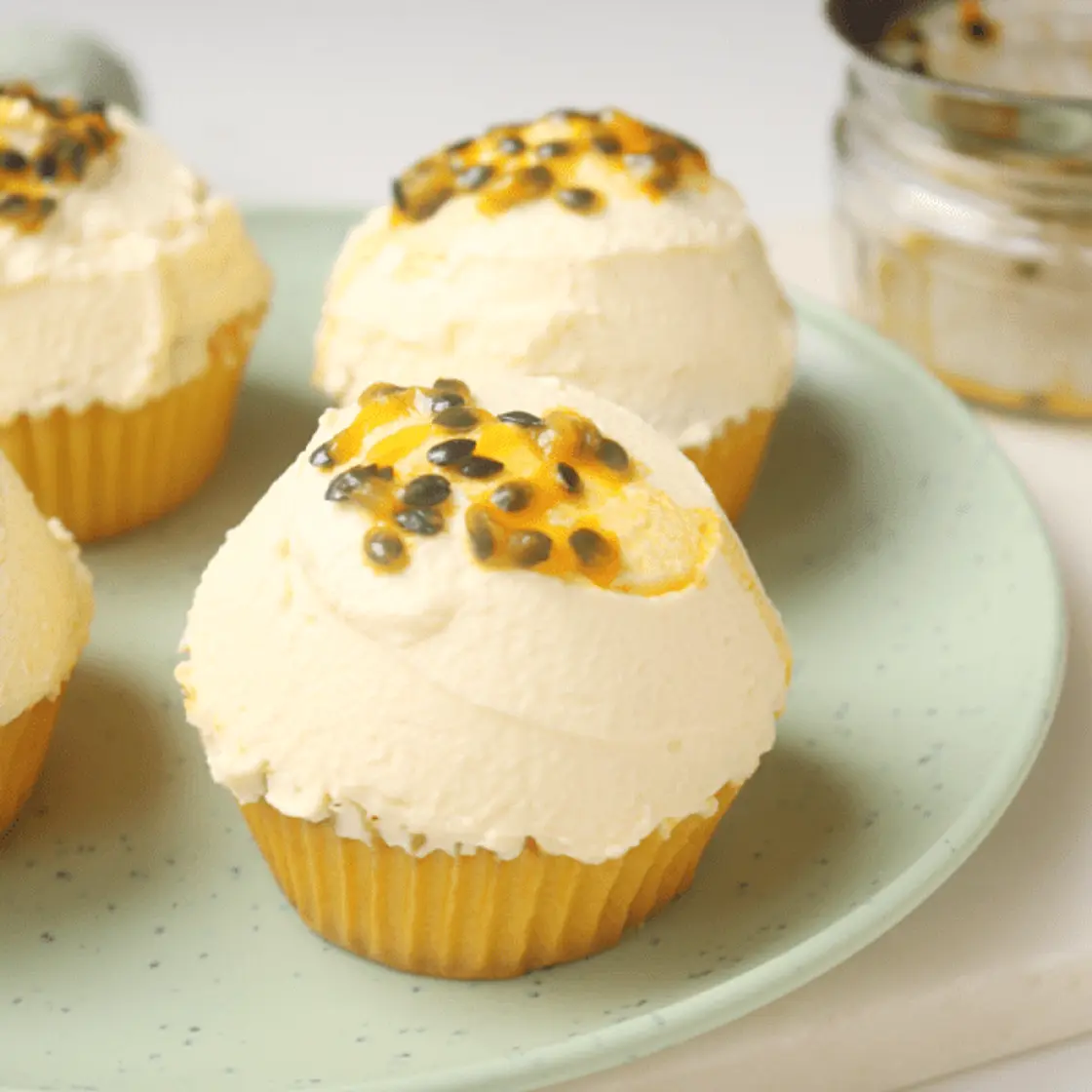 Lemon Cupcake with Passion Fruit Mascarpone Icing