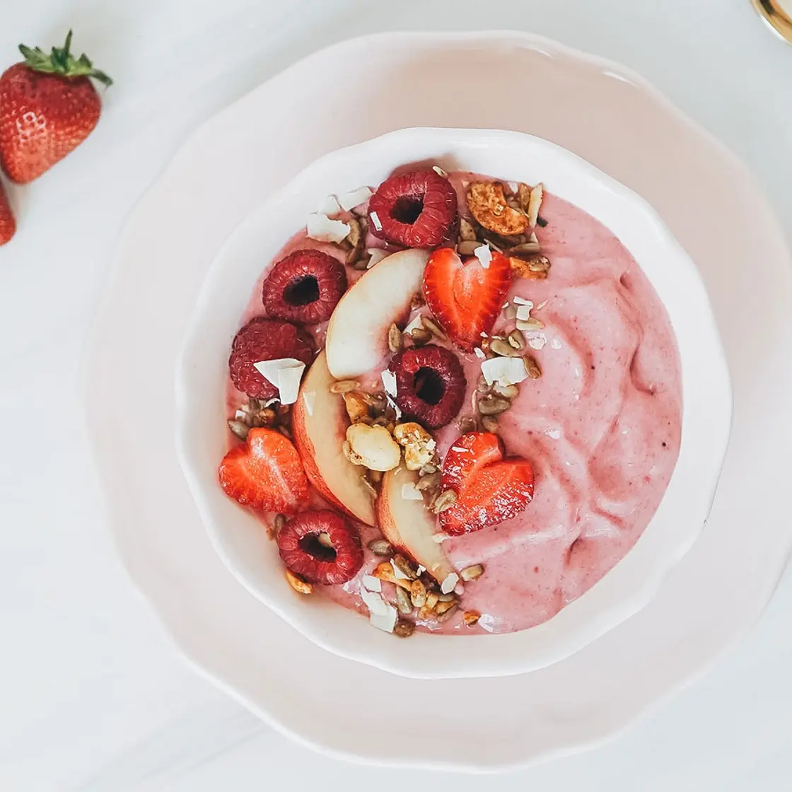 Pink Smoothie Bowl