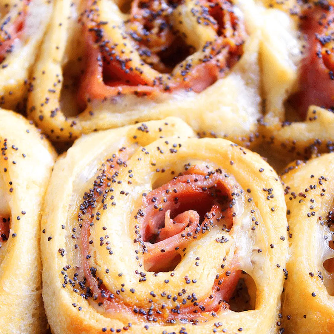 Baked Ham and Cheese Rollups
