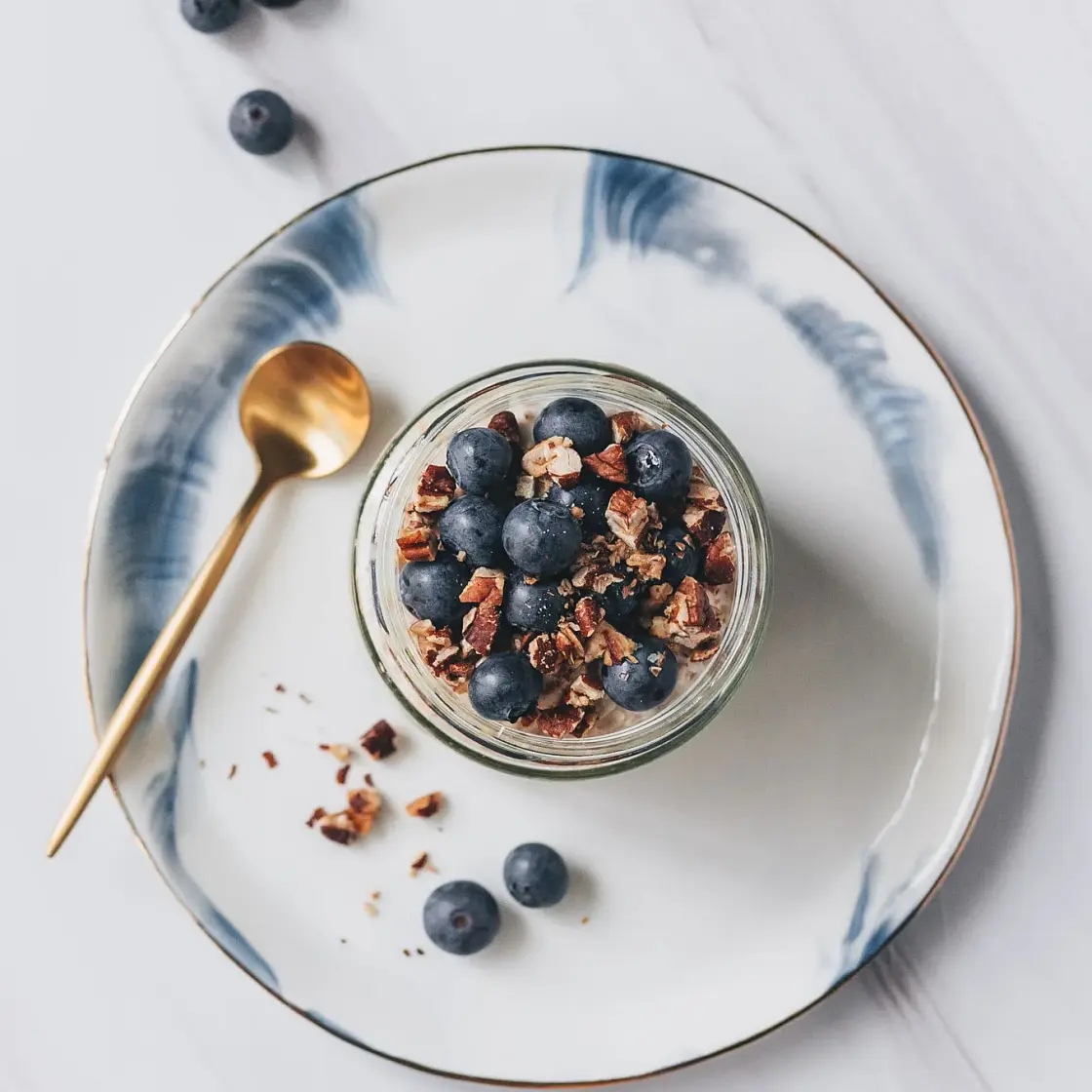 Blueberry Cheesecake Overnight Oats