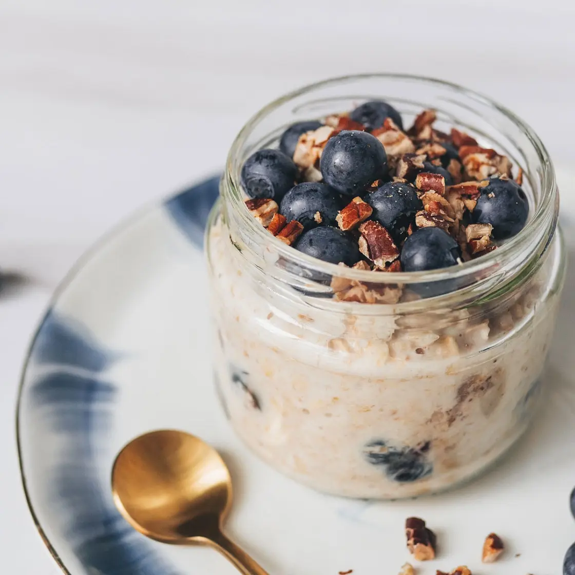 Blueberry Cheesecake Overnight Oats