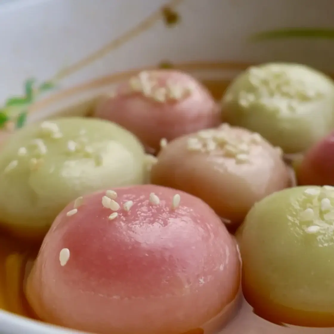 Vietnamese Glutinous Rice Balls (Chè Trôi Nước)