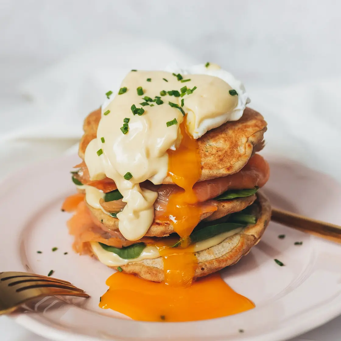 Eggs Benedict Pancakes with Smoked Salmon