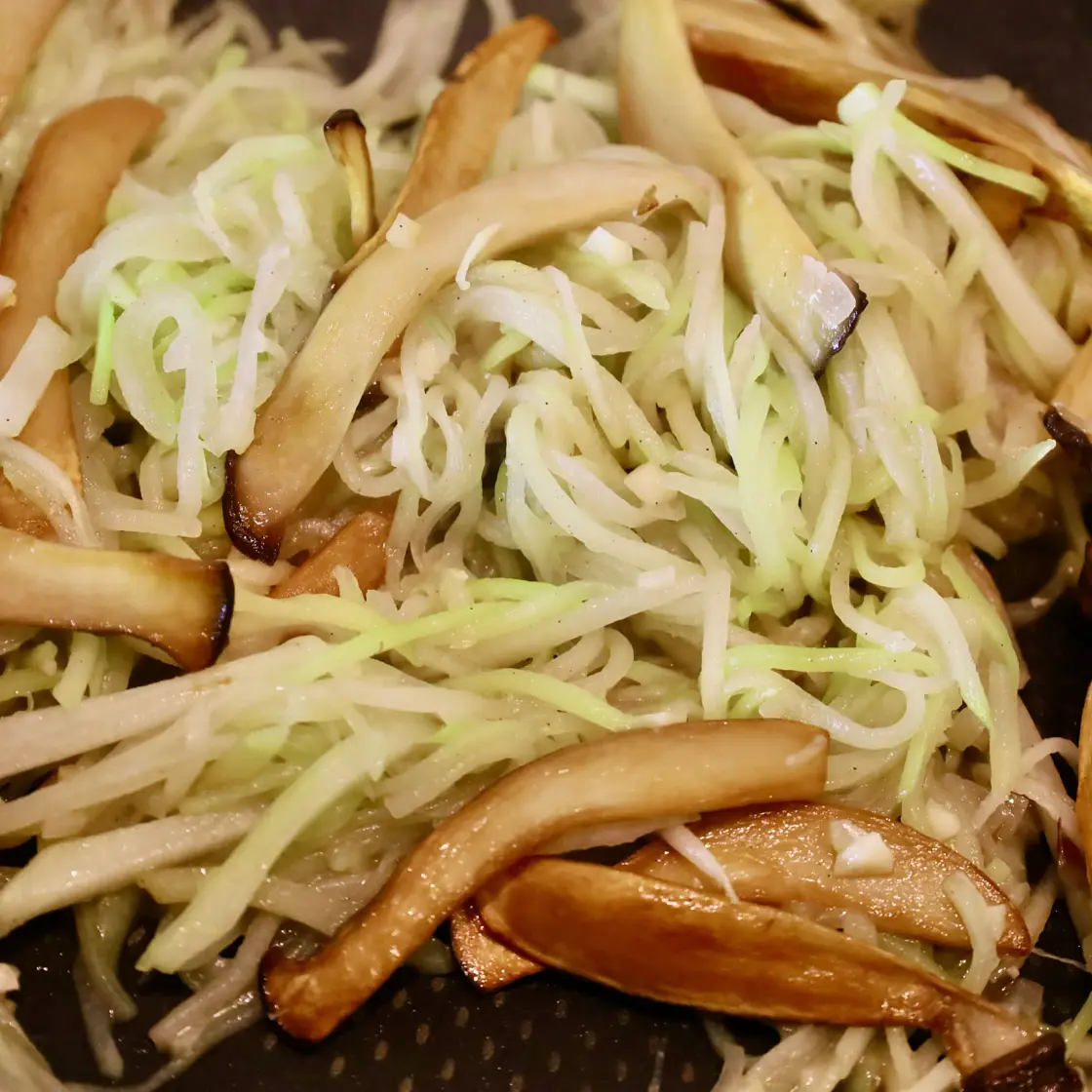 Chayote Stir Fry With Mushroom