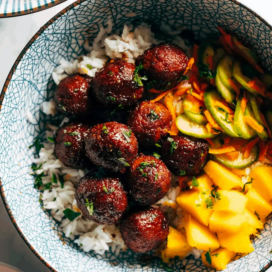 Sticky Ginger Rice Bowls with Pickled Veg and Mango