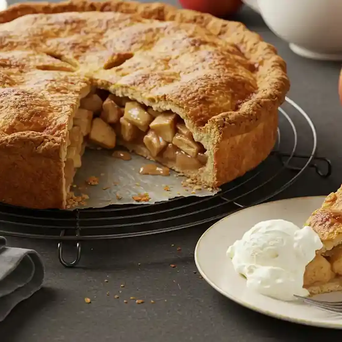 Classic Apple Pie by Grandma Ople