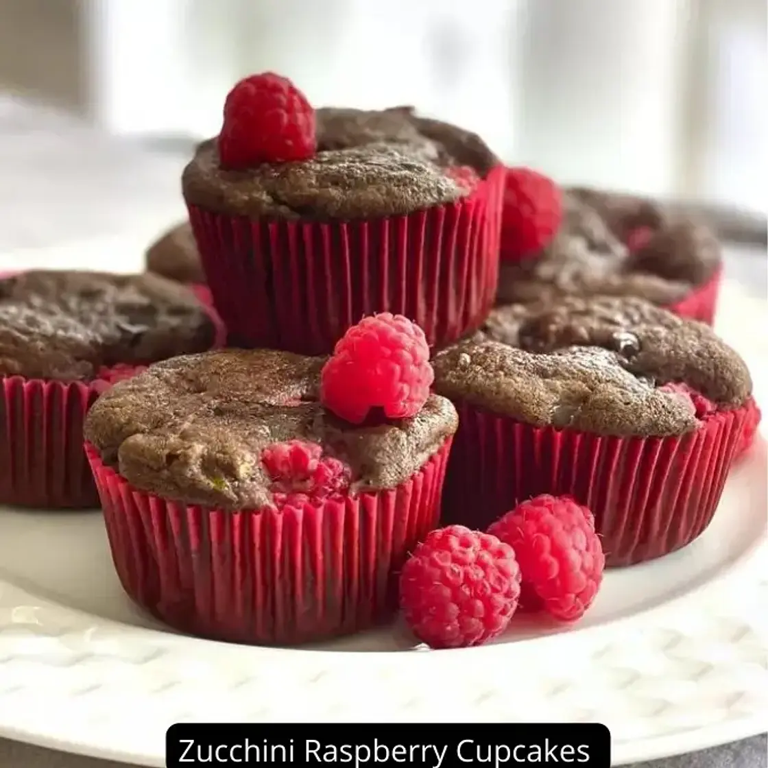 Moist and Flavorful Zucchini Raspberry Cupcakes Recipe