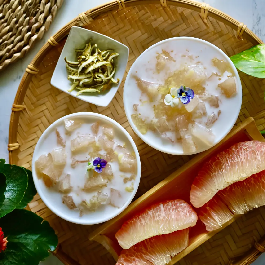 Che Buoi Recipe (Vietnamese Pomelo Sweet Soup)