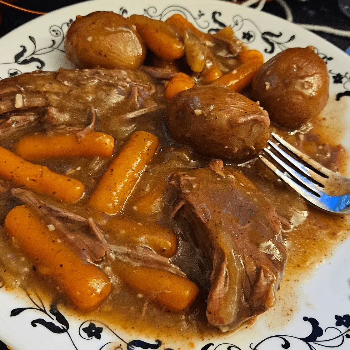Instantpot Pot Roast and Veggie