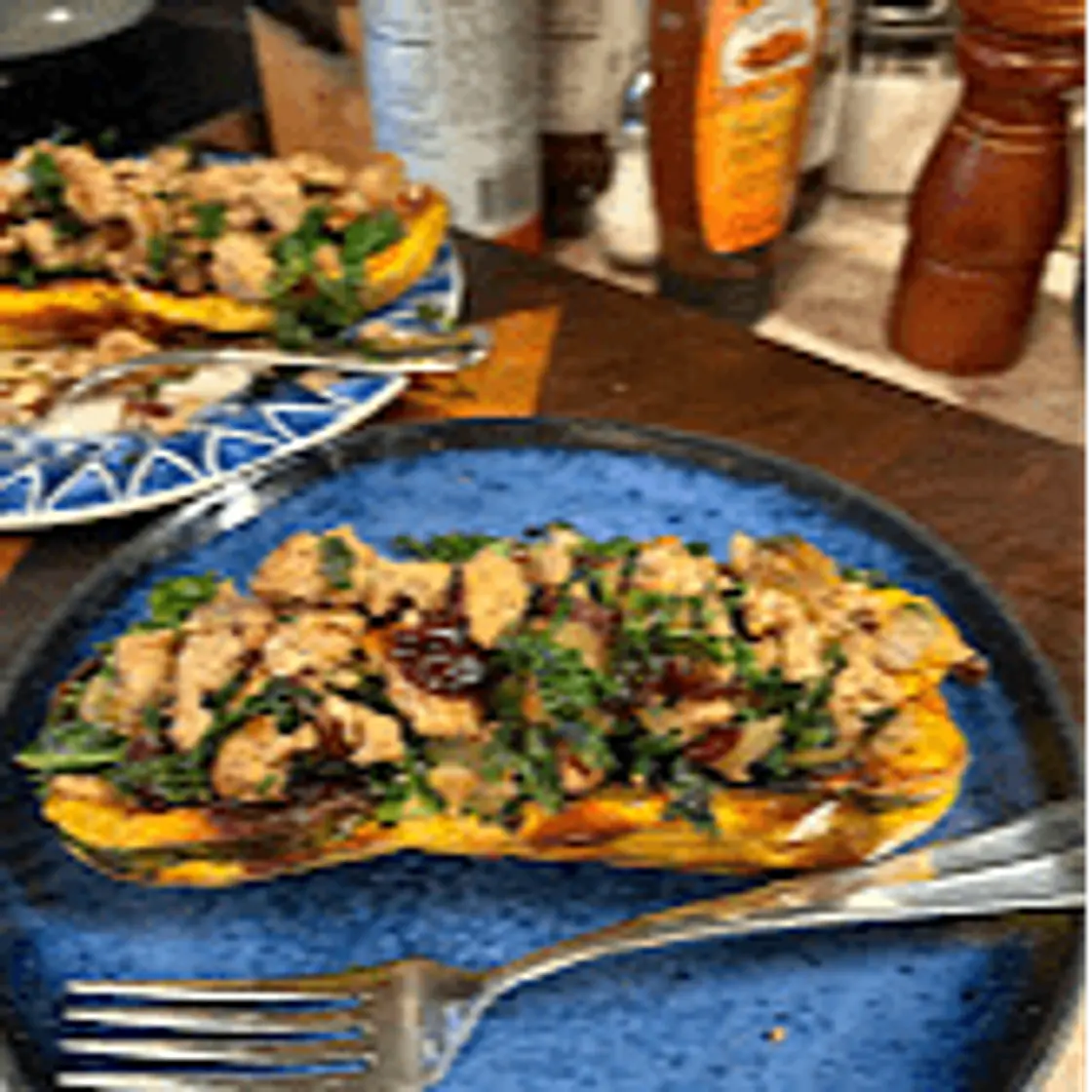 Beyond Beef Stuffed Delicata Squash - Beyond Meat - Go Beyond®