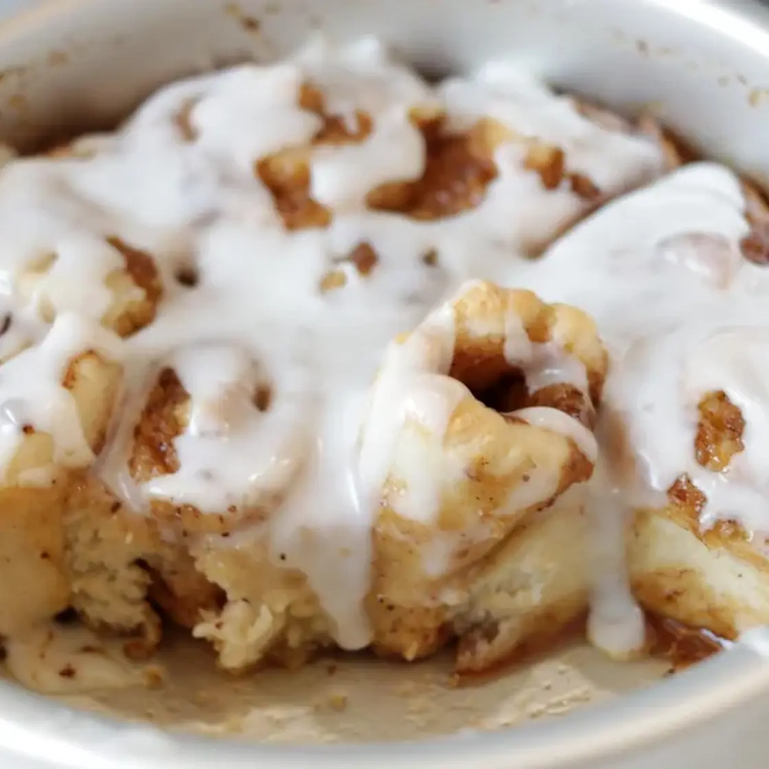 2-Ingredient Dough Cinnamon Rolls