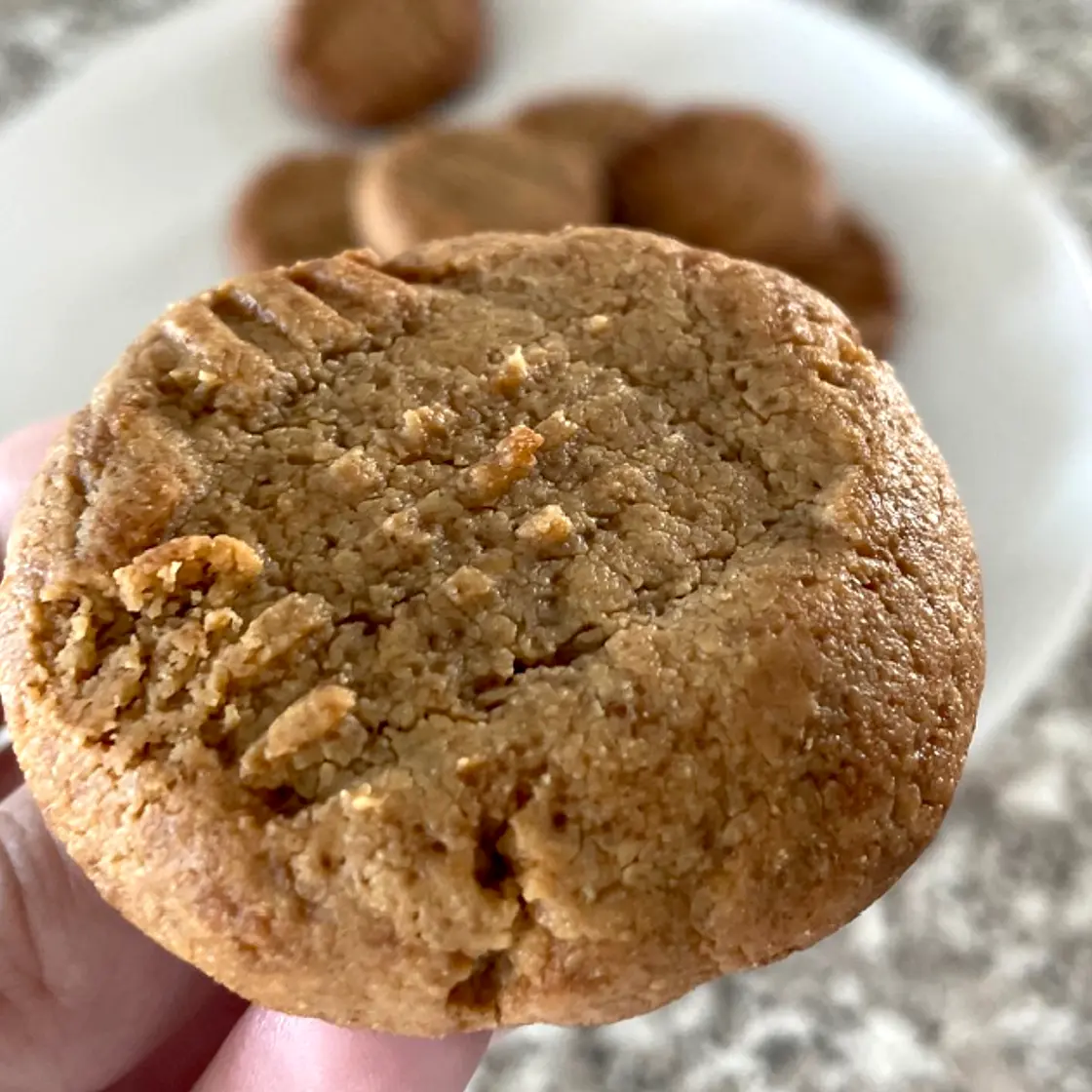 Keto Peanut Butter Cookies