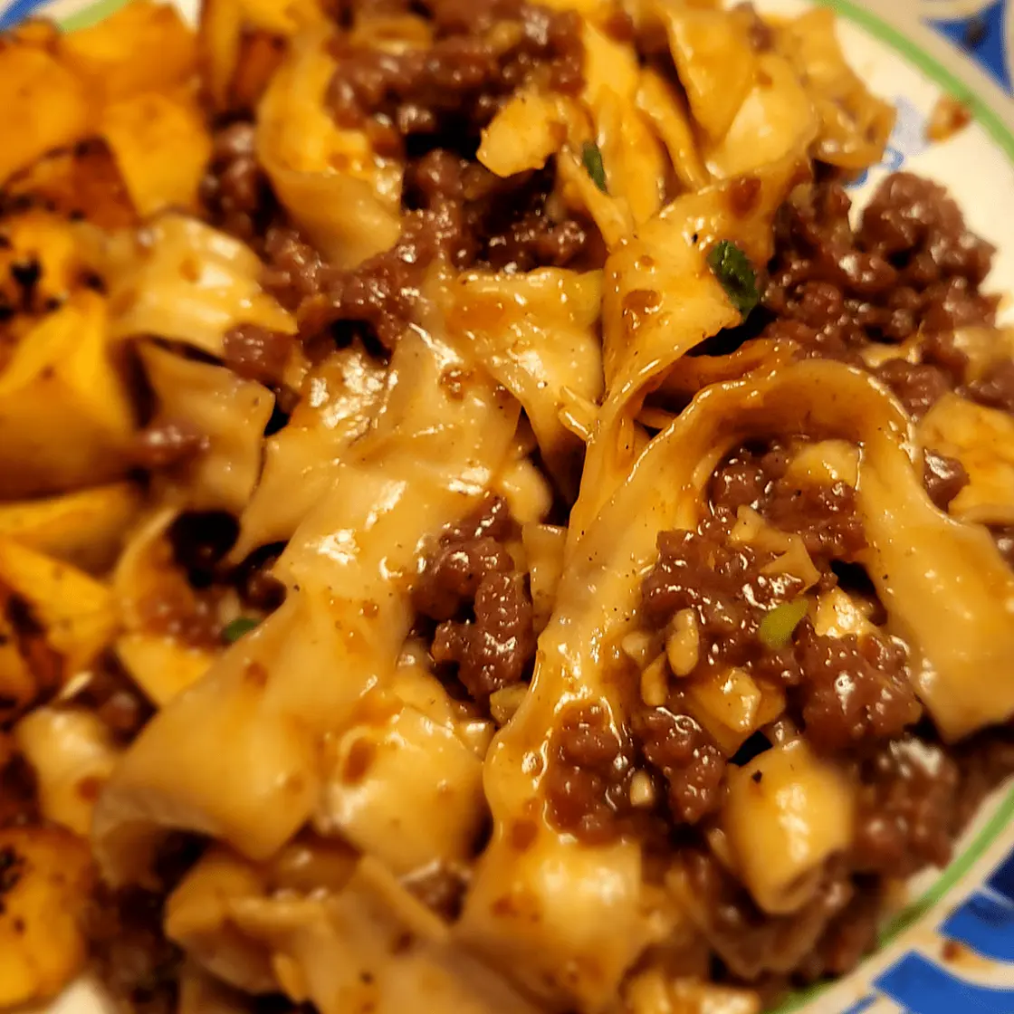 Mongolian Ground Beef Noodles