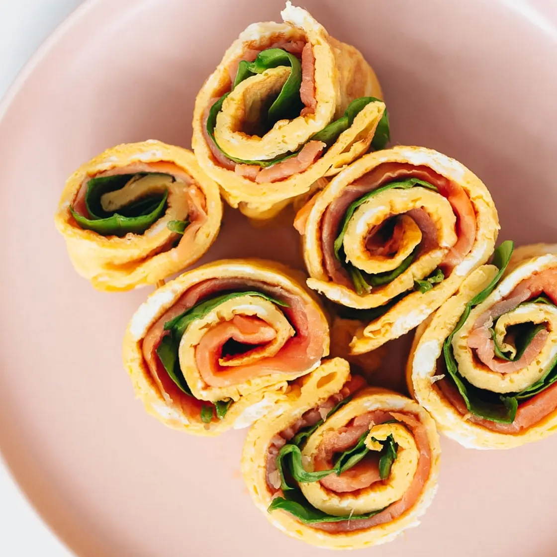 Smoked Salmon Omelet Rolls