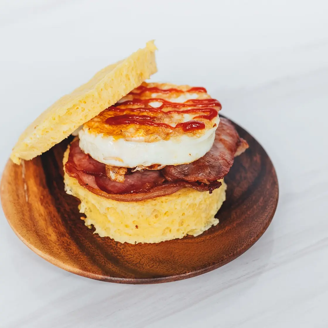 Low-Carb Bacon and Egg Roll