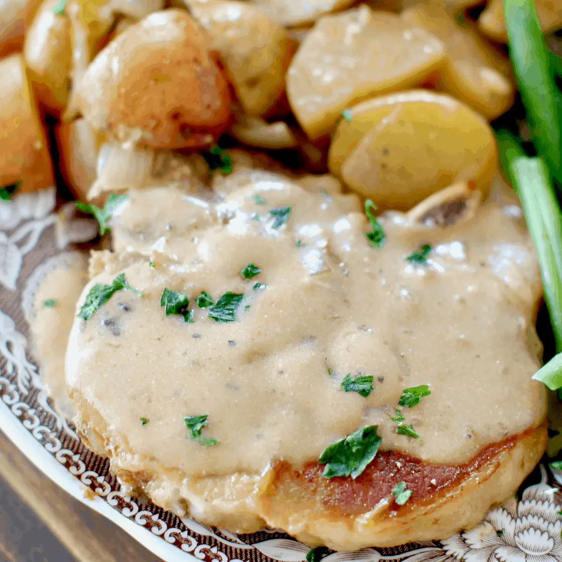 Instant Pot Smothered Pork Chops