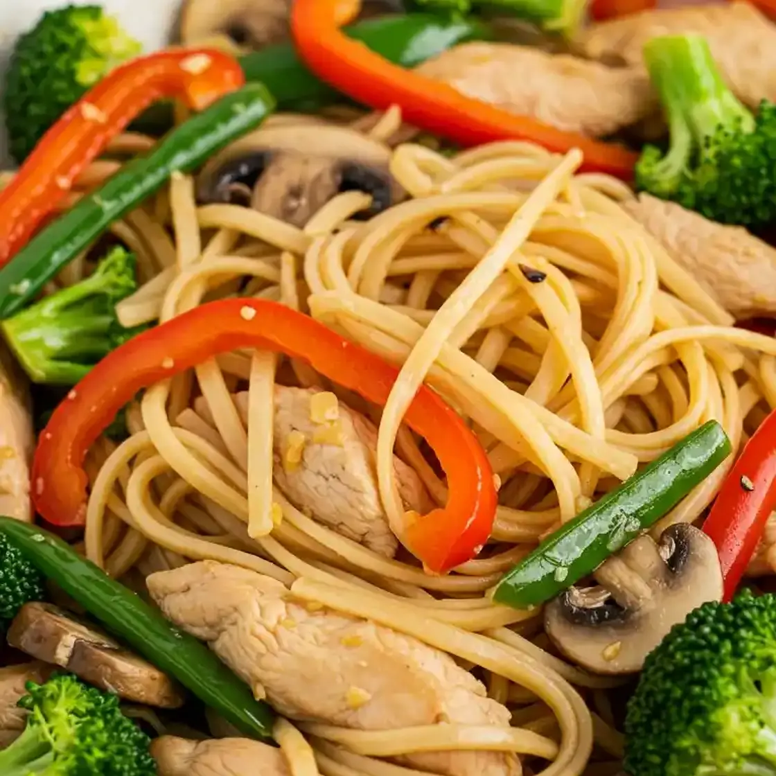 Recette des nouilles sautées au poulet