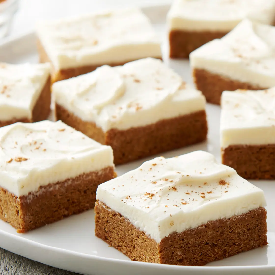 Gingerbread Cookie Bars