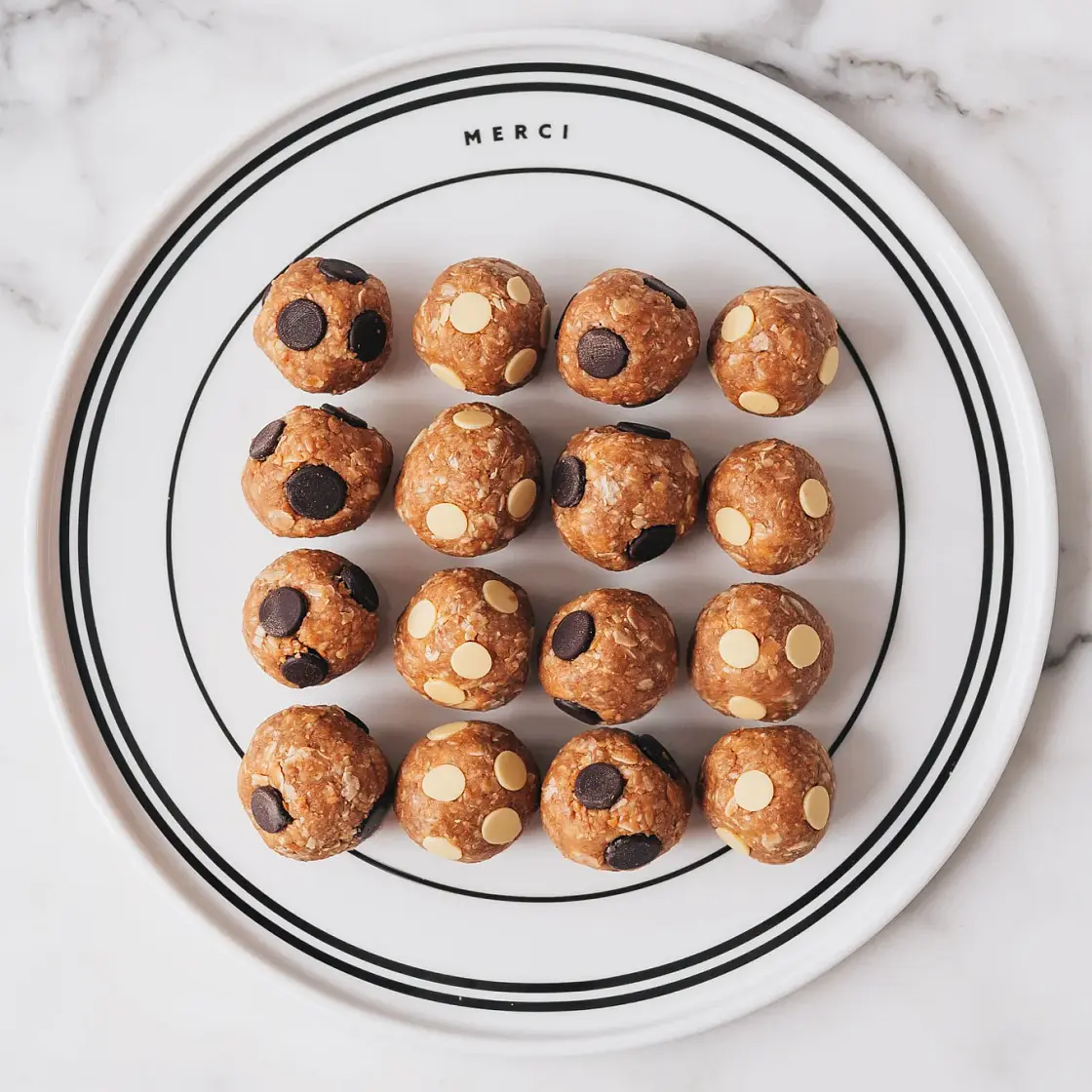 Peanut Butter Choc Chip Protein Balls
