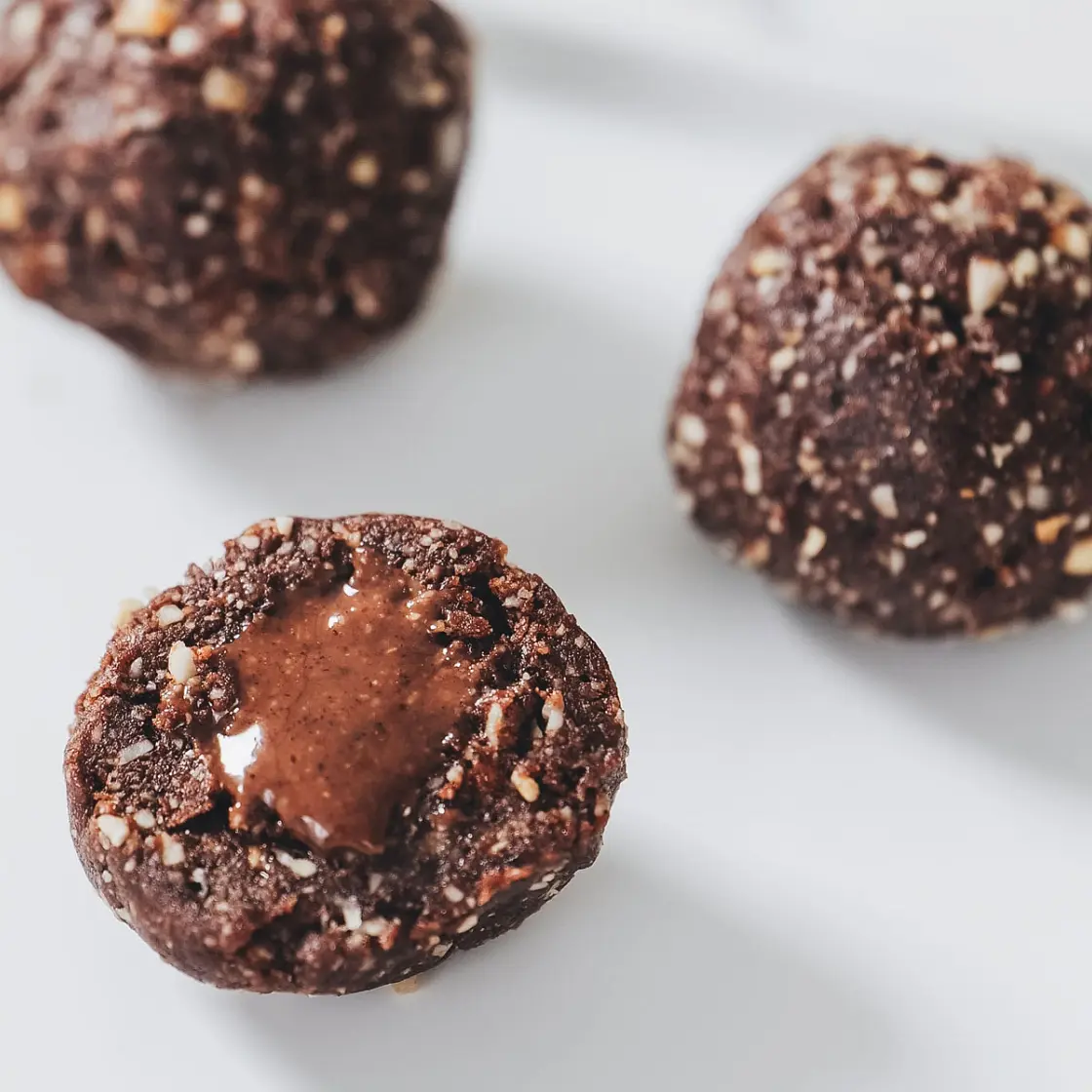 4-Ingredient Healthy Ferrero Balls