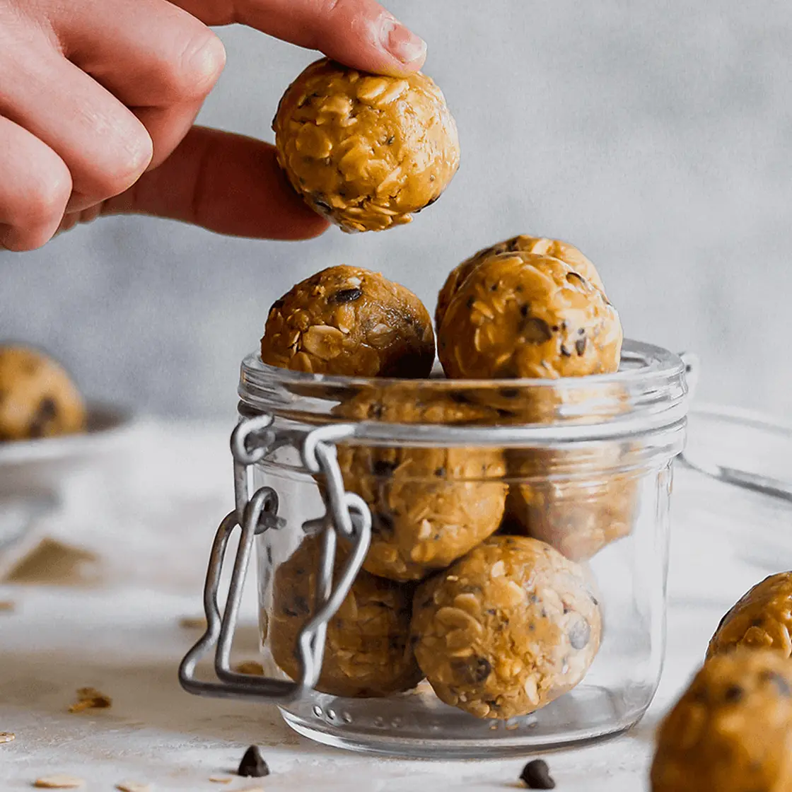 No-Cook Peanut Butter Chocolate Chip Cookie Bites