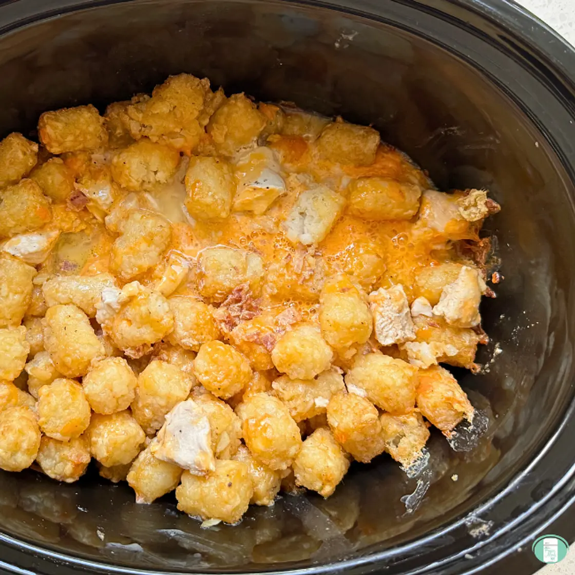 Cheesy Tater Tot Chicken Casserole