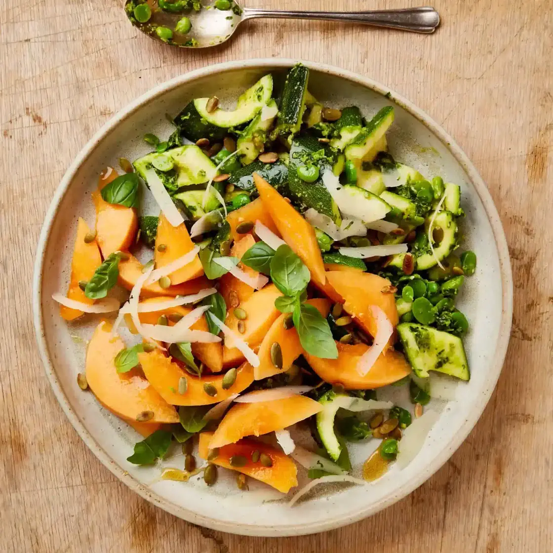 Salade courgette, melon et citron d’Ottolenghi