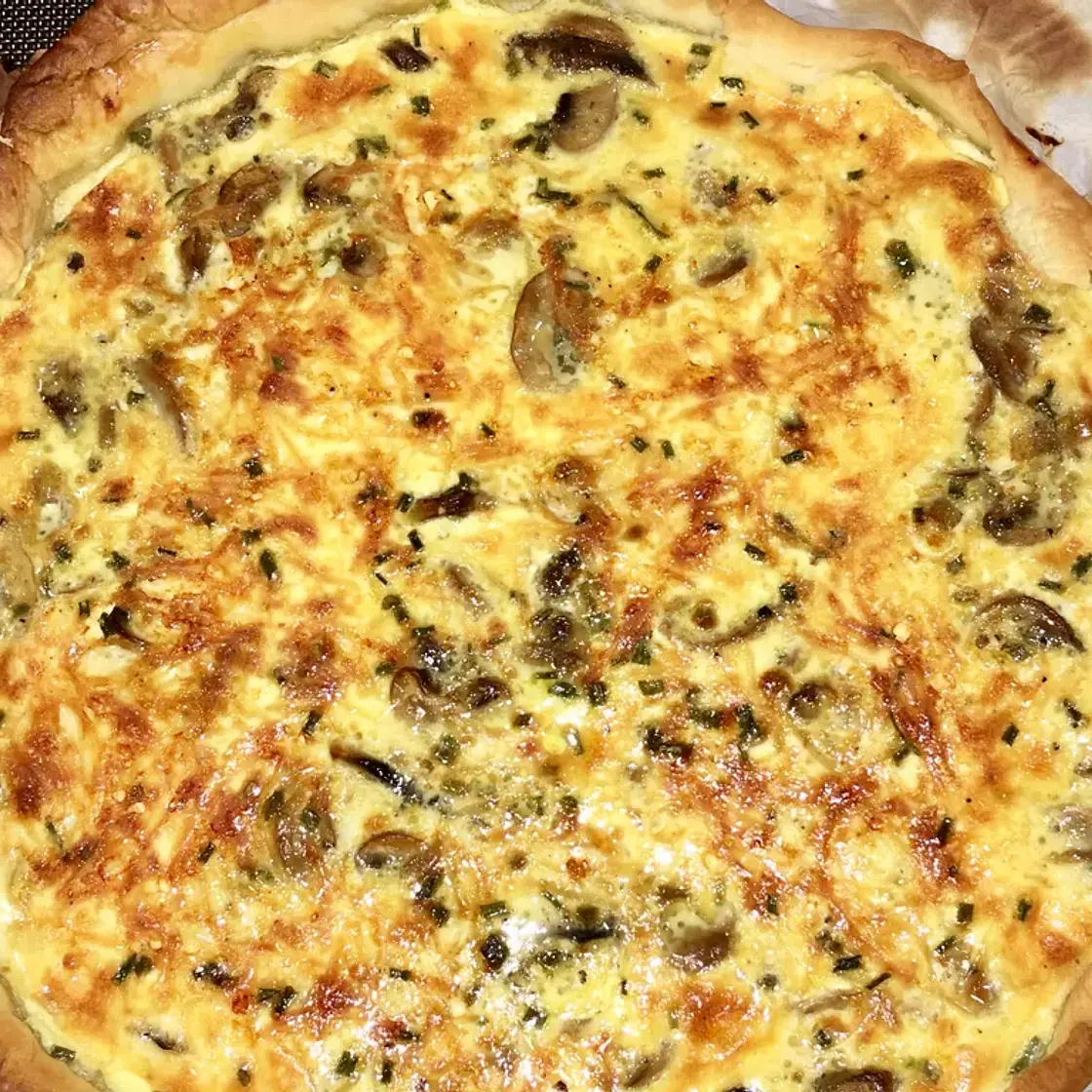 Quiche végétarienne aux champignons et comté