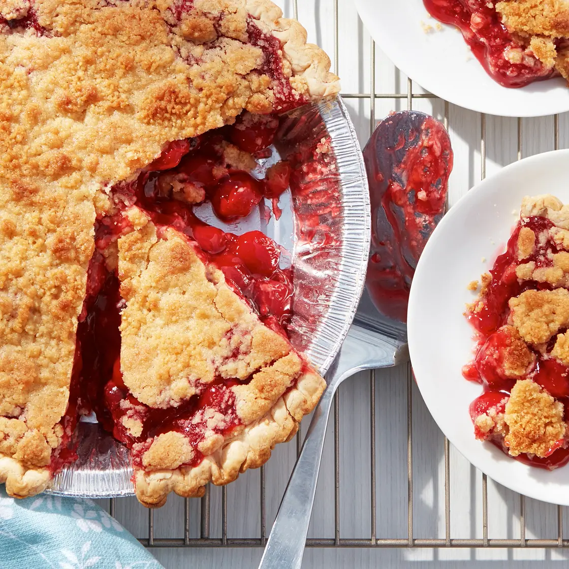 Cherry Crumb Pie
