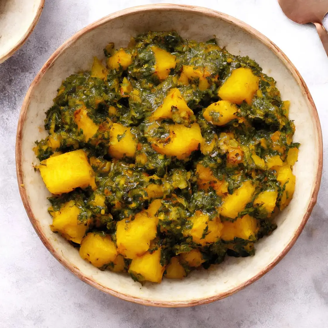 Aloo Palak (Potato & Spinach Curry)