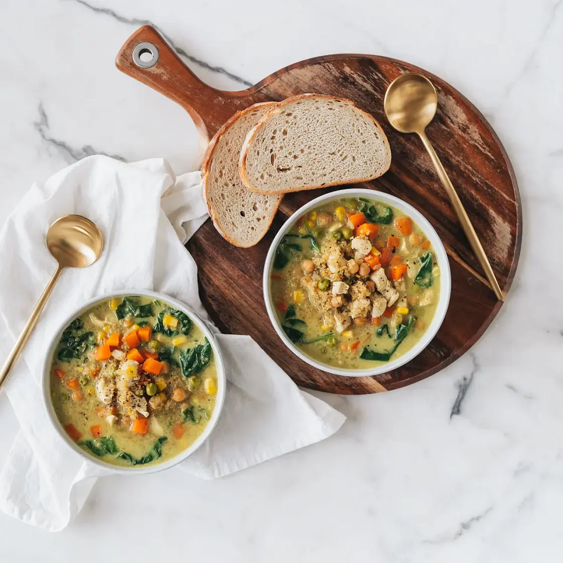 One-Pot Curry Chicken Quinoa Soup