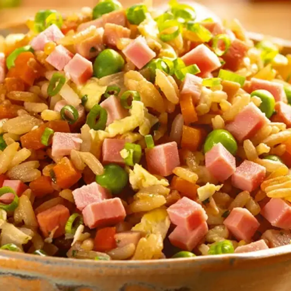 Sadia - Arroz Oriental Frito com Presunto Sadia e Legumes