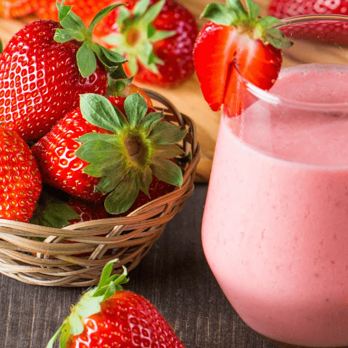 Strawberry Milkshake Without Ice Cream
