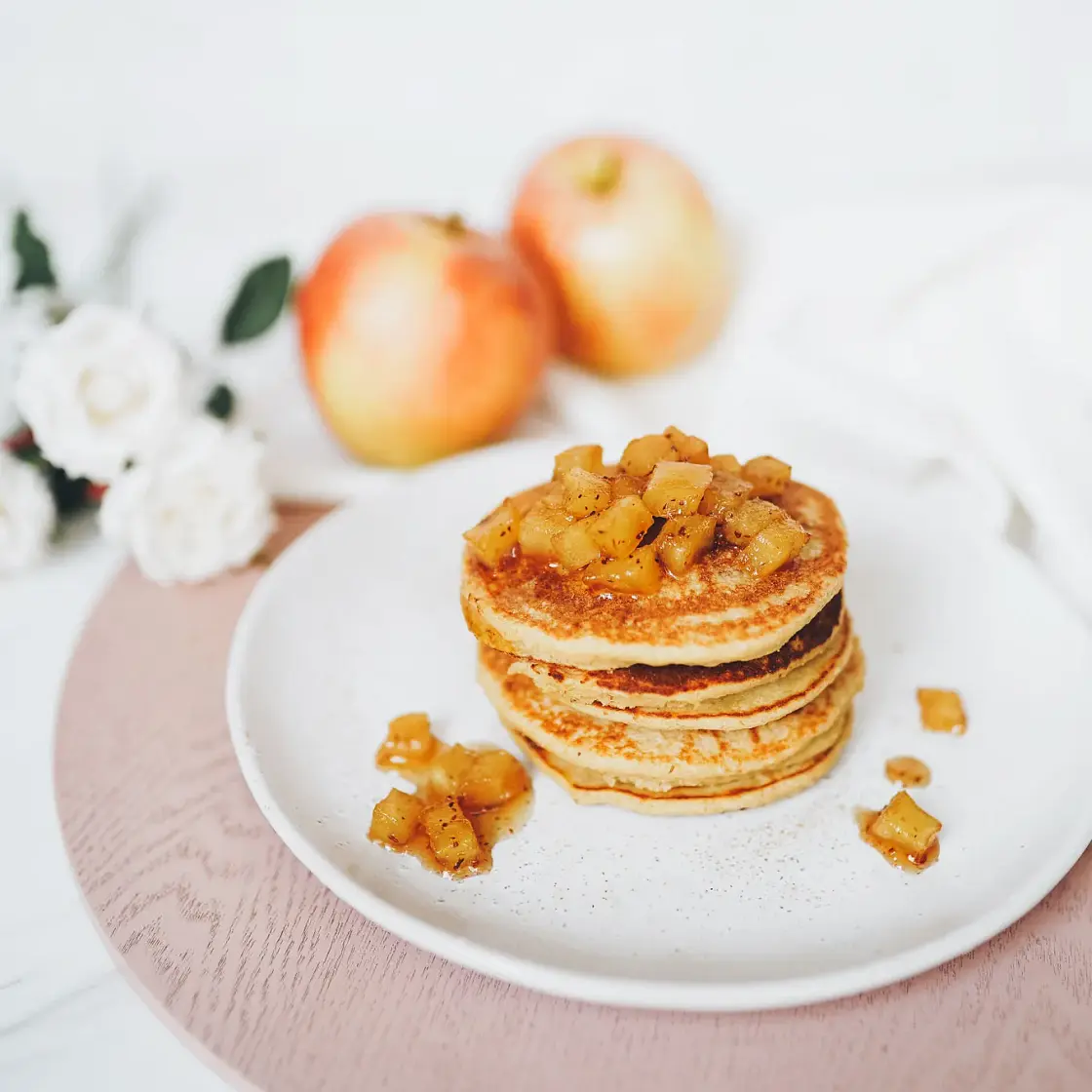 Apple Pie Oatmeal Pancakes
