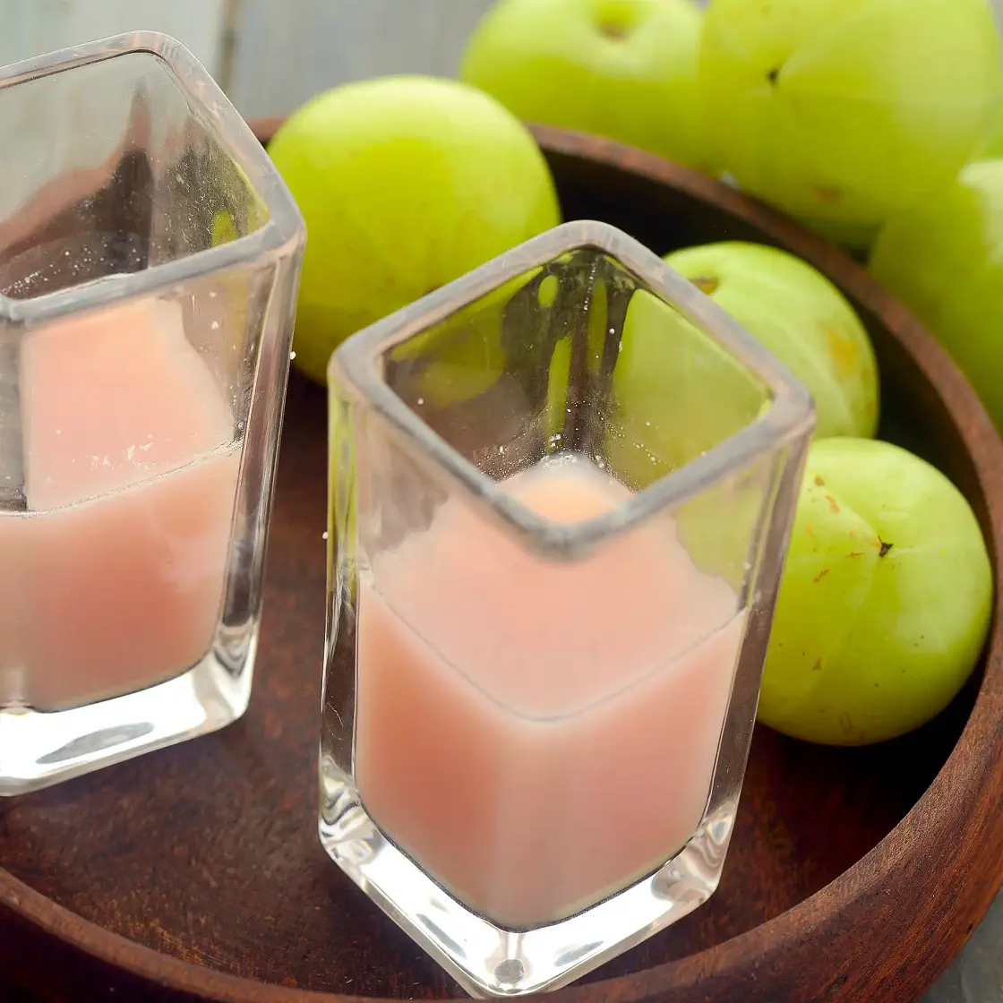 amla ginger juice, detox juice | amla juice for diabetes, heart, blood pressure, weight loss | how to make amla juice at home |