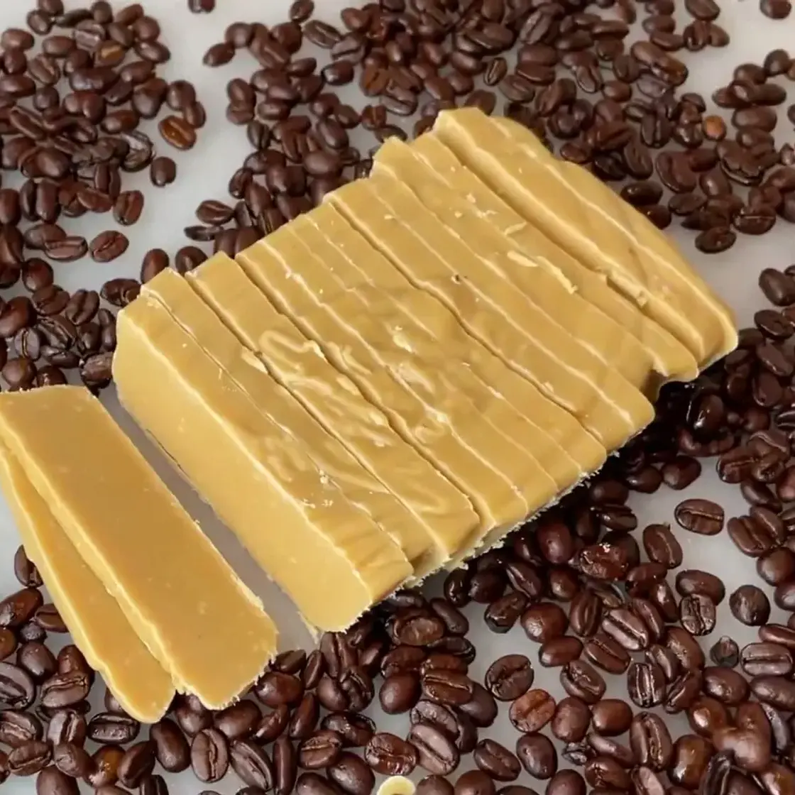Insanely Good Cappuccino Fudge Recipe That You Can’t Resist