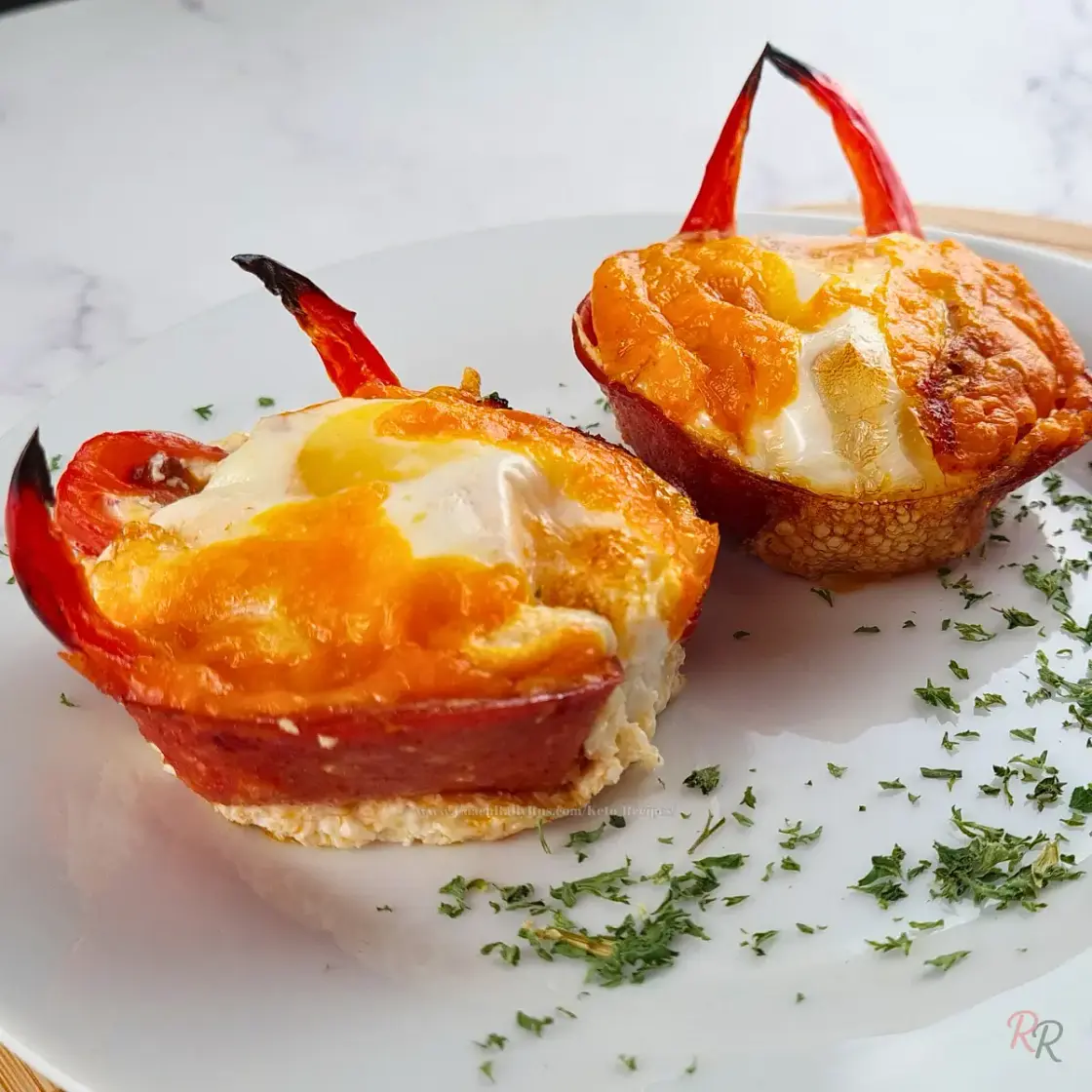 Keto Breakfast Egg Muffins – Pepperoni Cups