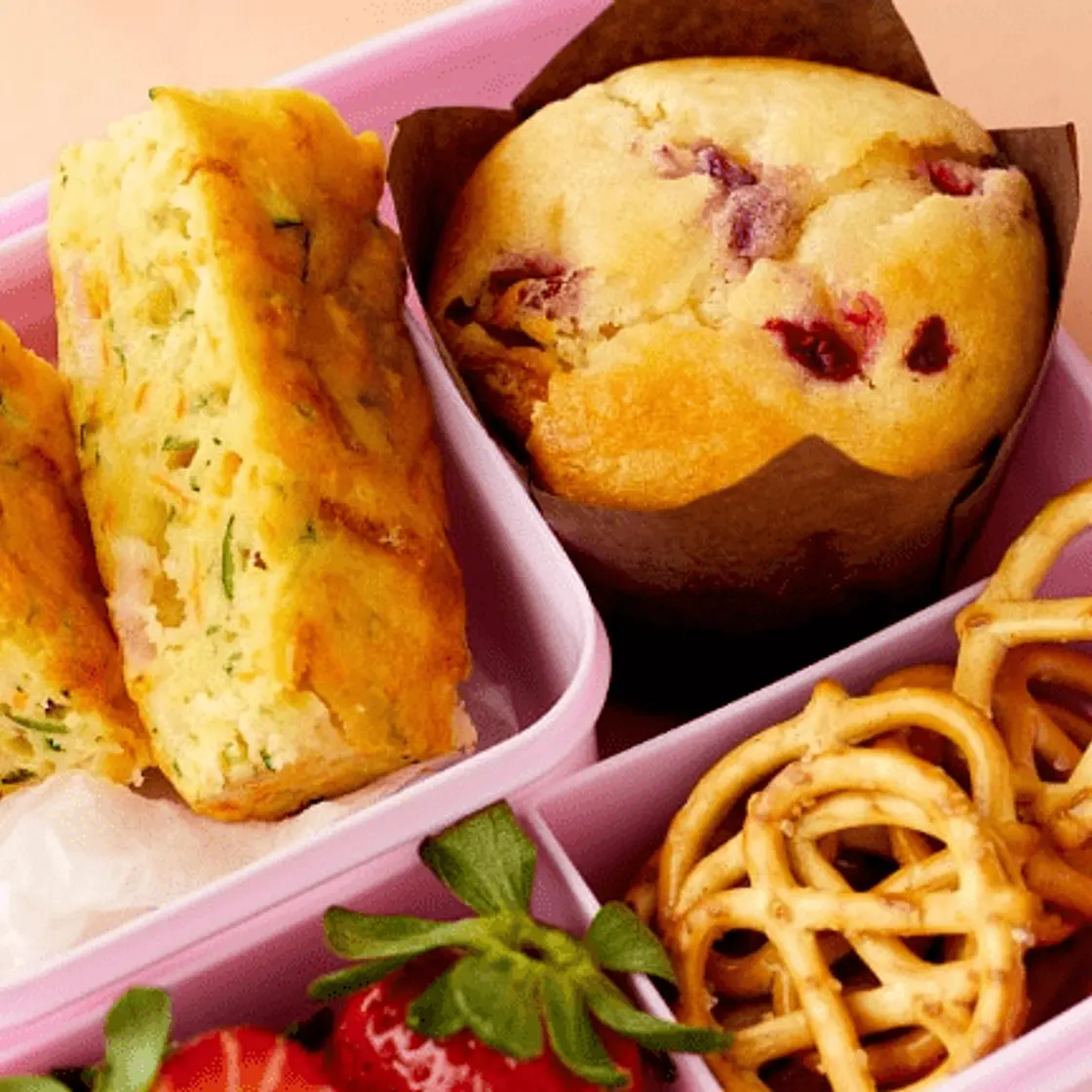 Lunch Box-Friendly Bacon and Zucchini Slice Recipe