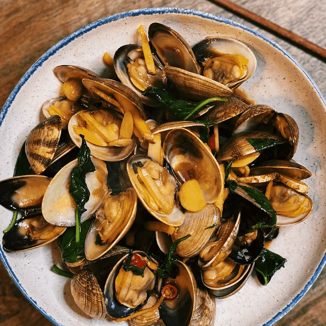 Authentic Taiwanese Style Clams (Beer House)